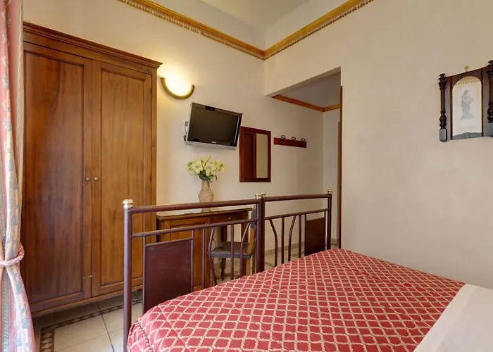 Hotel Robinson 2*