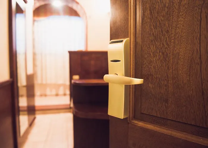Robinson 2*
